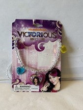 2011 Nickelodeon Nick Jr. Victorious Heart Pink Teal Yellow Necklace New