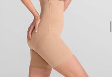 HoneyLove SuperPower Short All Over Sand Targeted Shape Wear Size Large New NWT