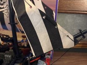 LEGO Renegade Runner 6268 Pirates Complete W/ All Original Promos