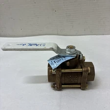 APOLLO 82LF10501 Manual 2-Way Ball Valve,NPT, 1”