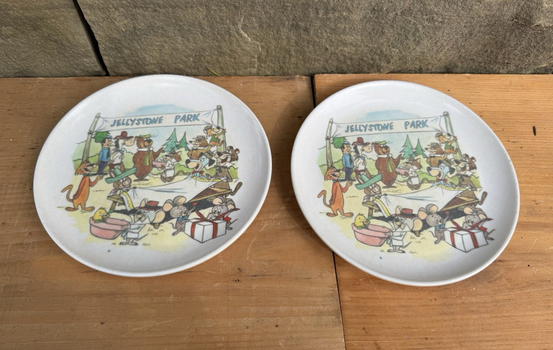 Vintage Jellystone Park Yogi Bear Plates set of (2)
