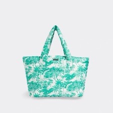 Nwt Vineyard Vines Reversible Quilted Puffer Tote In Green Meadow Msrp $148.00