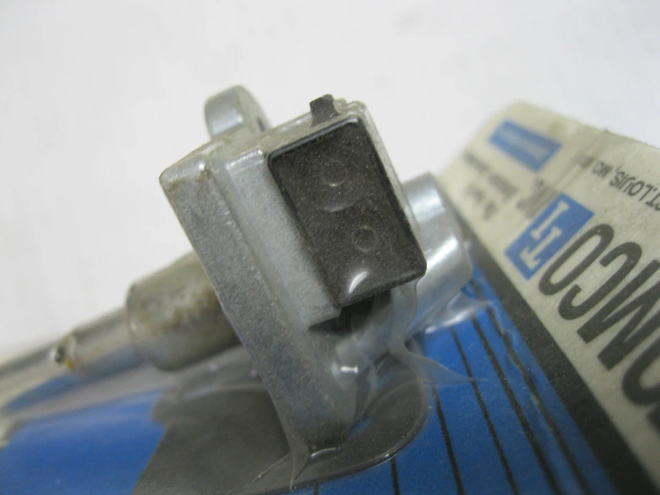 Mixture Control Solenoid-VIN: X Tomco 8500 - Imagem 4 de 4