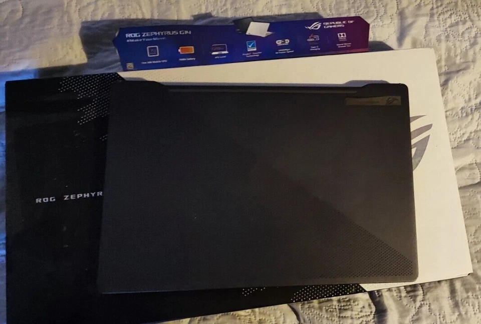 asus rog zephyrus g14 - Immagine 3 di 4