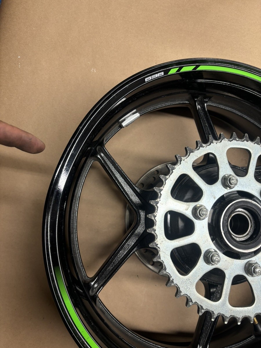 19-24 Kawasaki Ninja Zx6r 636 Rear Wheel Back Rim OEM 2024