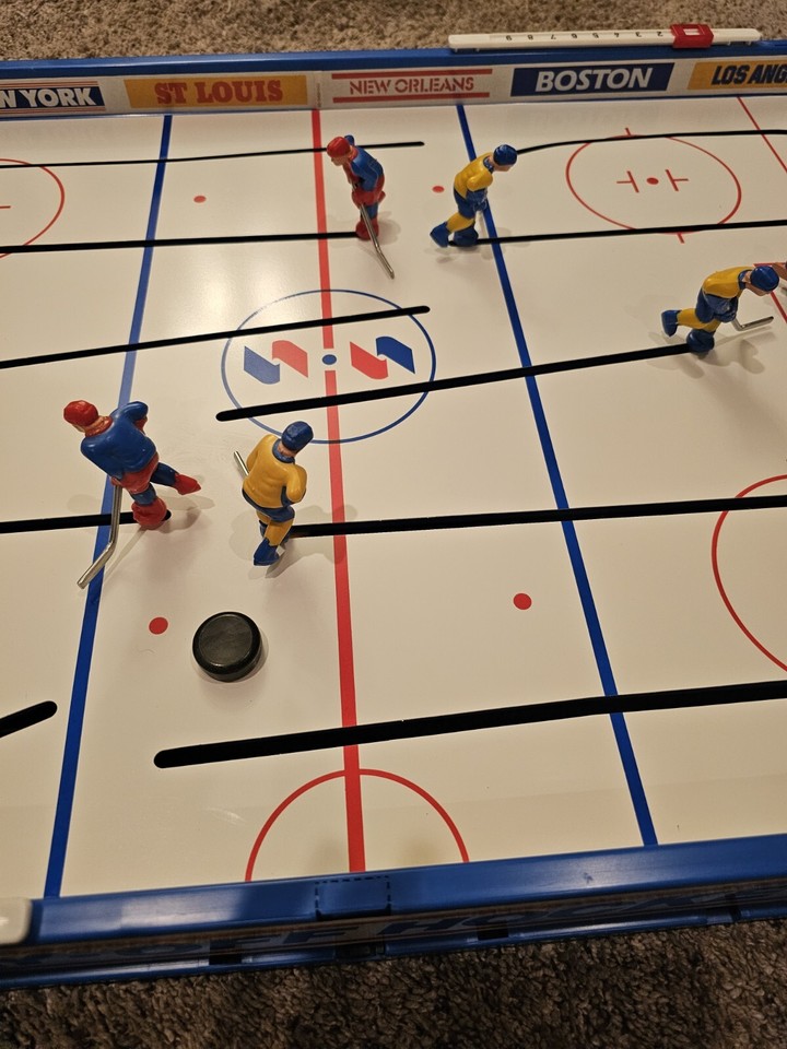 Huge Vintage 1981 STIGA SPORTCRAFT PLAYOFF HOCKEY TABLE TOP ROD HOCKEY