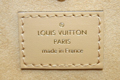 Louis Vuitton Onthego MM Tote Bag M45982 Arizona Beige Hand
