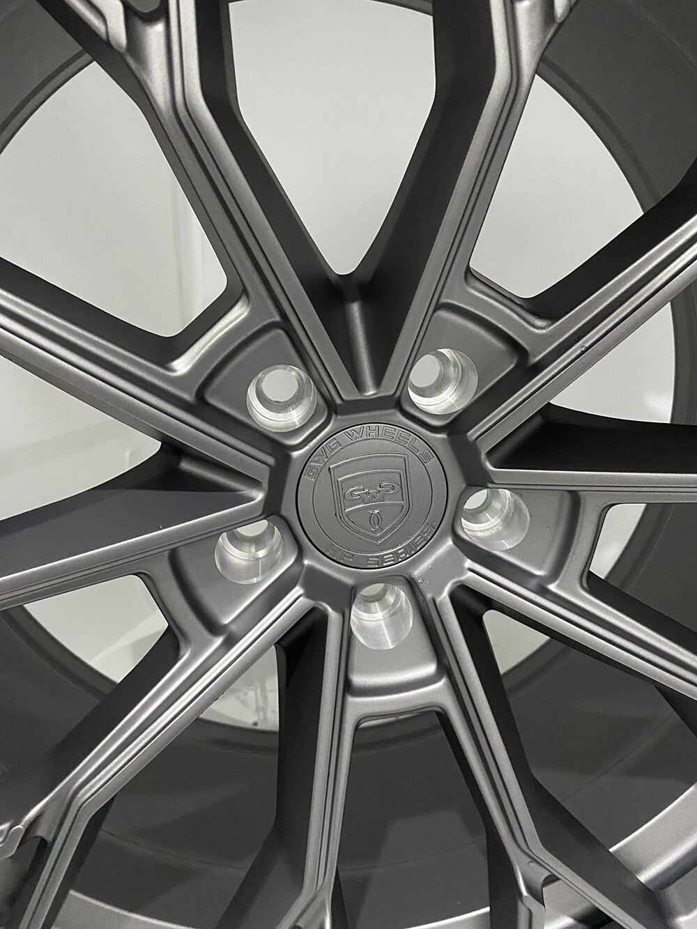 HP3 20 inch Gunmetal Rim fits MASERATI GRANTURISMO 2008-20