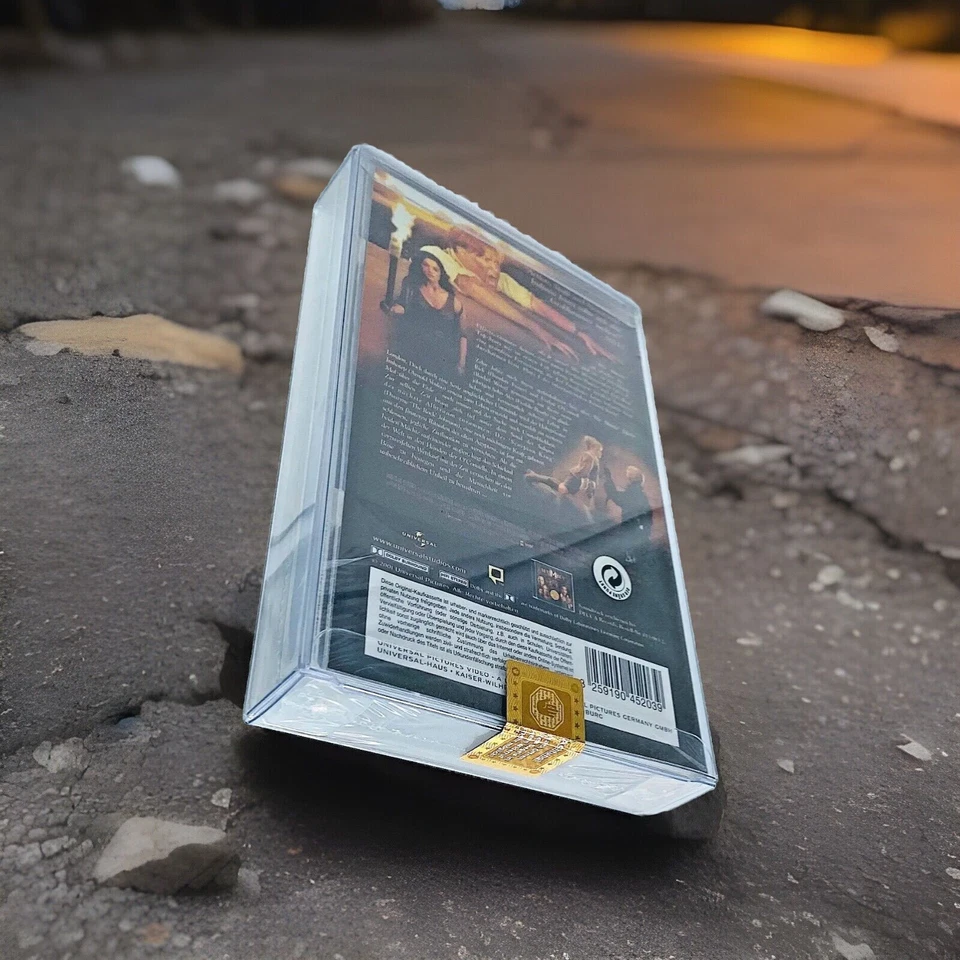 Die Mumie VHS – Lim. Sonderauflage mit 3D-Holo-Cover – NEU & OVP-RAR - Bild 2 von 3