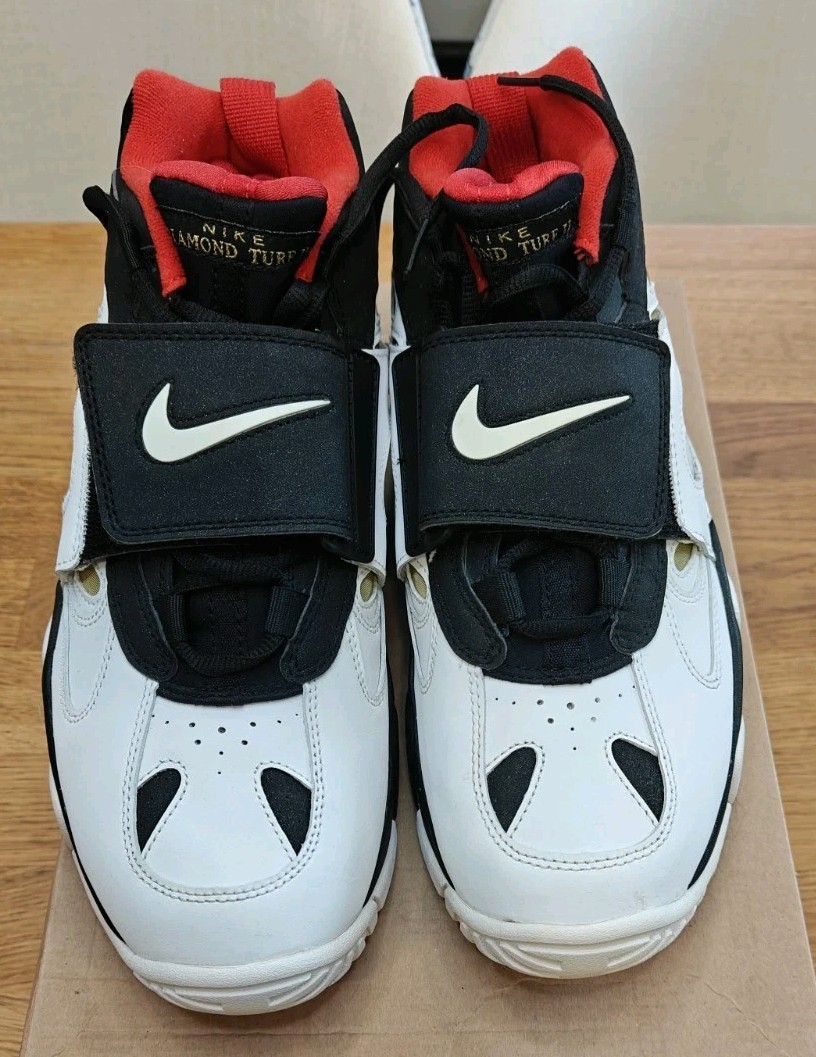 Nike Air Diamond Turf II 49ers Black/White/Metallic Gold