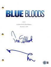 Tom Selleck Donnie Wahlberg Signed Blue Bloods Pilot Script Autograph Beckett