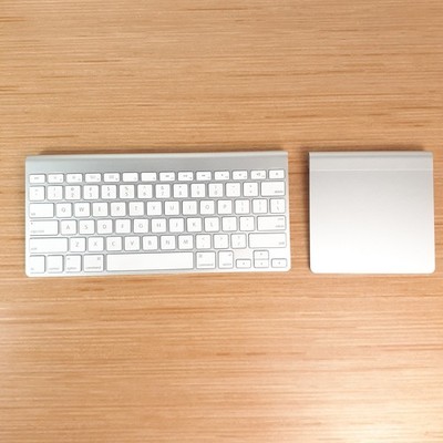 Bundle Apple A1314 Magic Keyboard & Magic Trackpad A1339 Bluetooth Silver TESTED