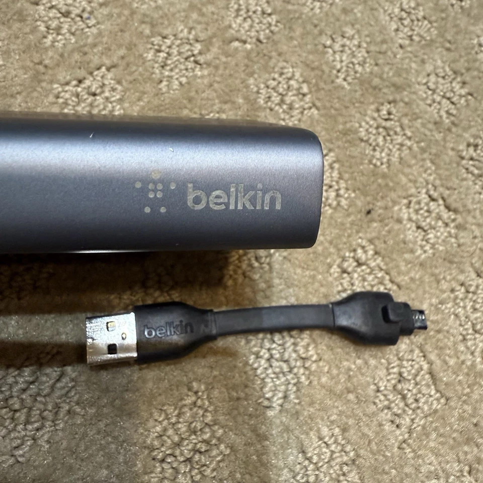 Belkin Power Pack 6600 (F8M992) Portable Charger 6600mAh Battery Pack Micro-USB - Image 3 of 4