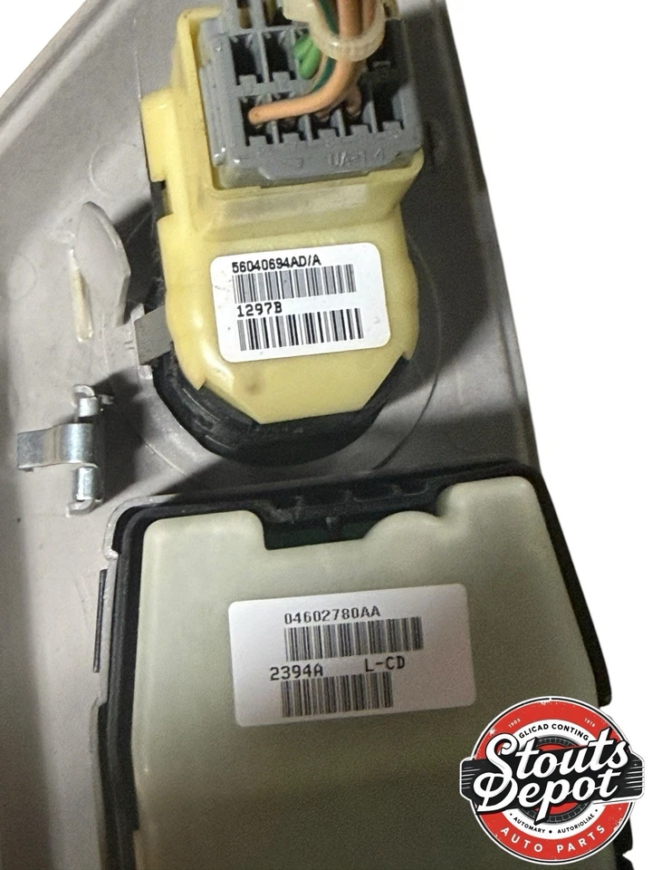 2008-2014 道奇复仇者前驱动主窗开关原始设备制造商 04602780AA — 第 4/4 张图片