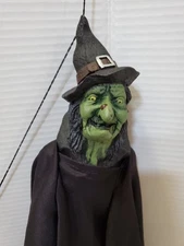 VTG Paper Magic Group Witch w Cloak Wall Door Hanger Halloween Decoration 1999