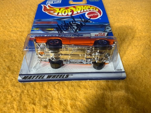 O9-41 HOT WHEELS FIRST EDITIONS - ‘70 ROADRUNNER - MICHAEL HERALDA AUTOGRAPHED - Picture 8 of 12