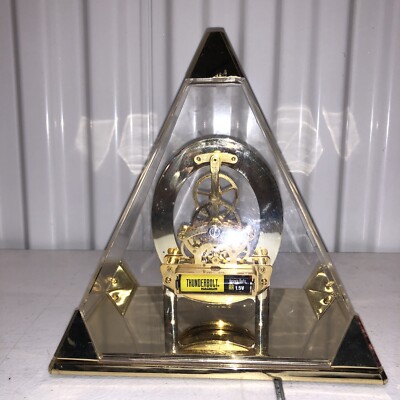 Vtg Seiko Pyramid Quartz Triangle Skeleton Mantle Table Clock