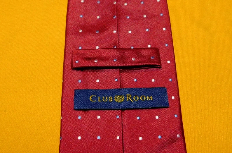 CORBATA CON MOTIVO DE PUNTOS ROJOS/BLANCOS/AZULES CLUB ROOM PARA HOMBRE - CORBATAS DE DISEÑO. Foto 3 de 3