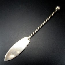 LUTZ & WEISS K&auml;semesser aus 835er Silber Kordelgriff Kugel Silver Cheese Knife