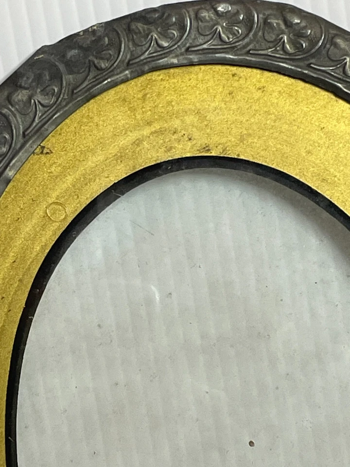 Antiguo marco de fotos ovalado de vidrio martillado trébol de 1900 artesanías 10,5" Foto 4 de 4