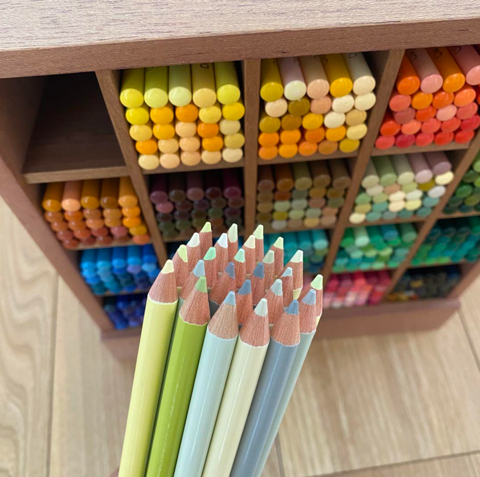 500 Colored Pencil Felissimo Full Set with wooden Shelf eBay