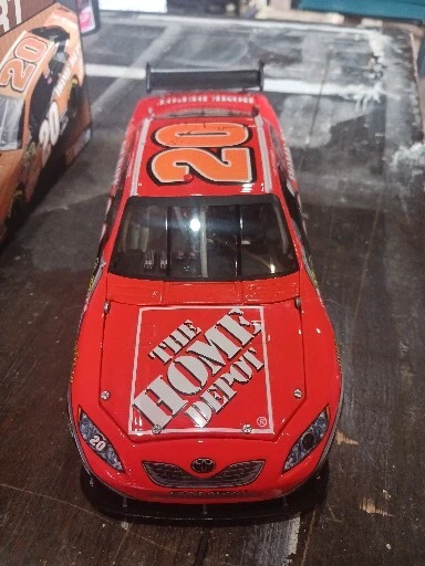 Tony Stewart #20 Home Depot 2008 Camry Action NASCAR coche escala 1:24 C208821HDTS Foto 2 de 4