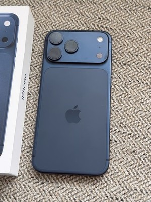 Apple iPhone 17 Pro Max - 256 GB - Deep Blue (Unlocked) for sale