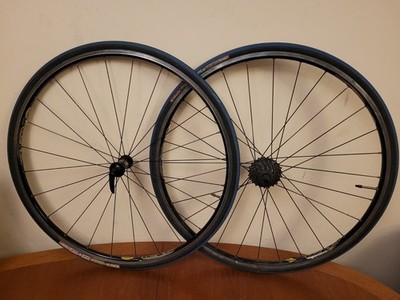 Mavic Cosmos 9 Gang 12-25 Laufradsatz Rennrad Laufräder 700C