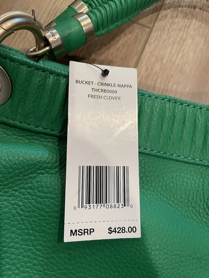Bolso grande de cuero verde Tahari nuevo con etiquetas precio de venta sugerido por el fabricante 428 USD Foto 3 de 4
