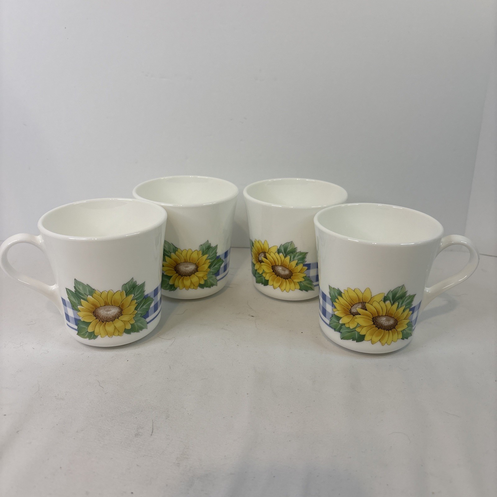 Lot Of 4 Corning Ware Sunsations Coffee Mugs Sunflowers Made in the USA