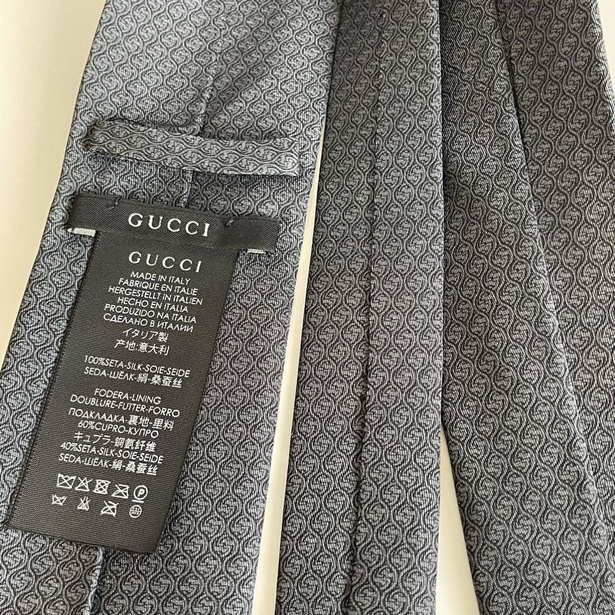 GUCCI Black Gray Interlocking GG Pattern Tie - image 10