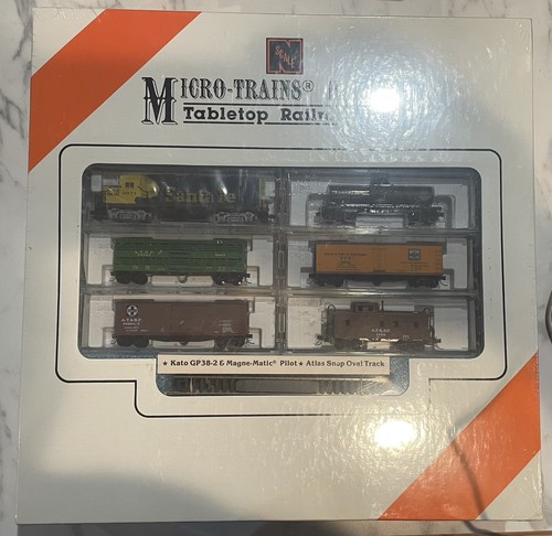 Micro Trains / Kato 11504 Santa Fe GP 38-2 Pilot Mount mit 5 Wagen Zugset NEU | Zustand: New