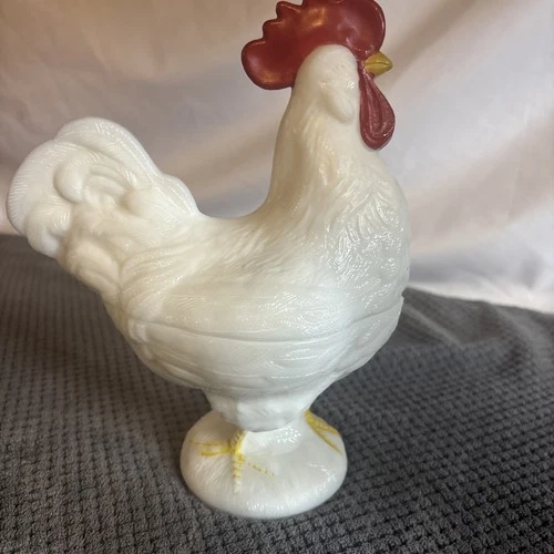 VINTAGE Westmoreland Milk Glass Rooster Covered Candy Dish