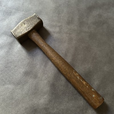 VINTAGE QUALITY UNBRANDED 24oz BRASS MALLET HAMMER HAND TOOL
