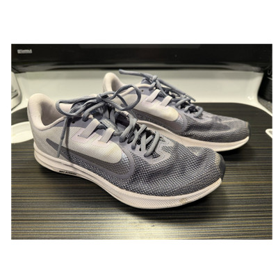 Nike Downshifter 9 Women's size 8 Athletic Sneakers Light Purple