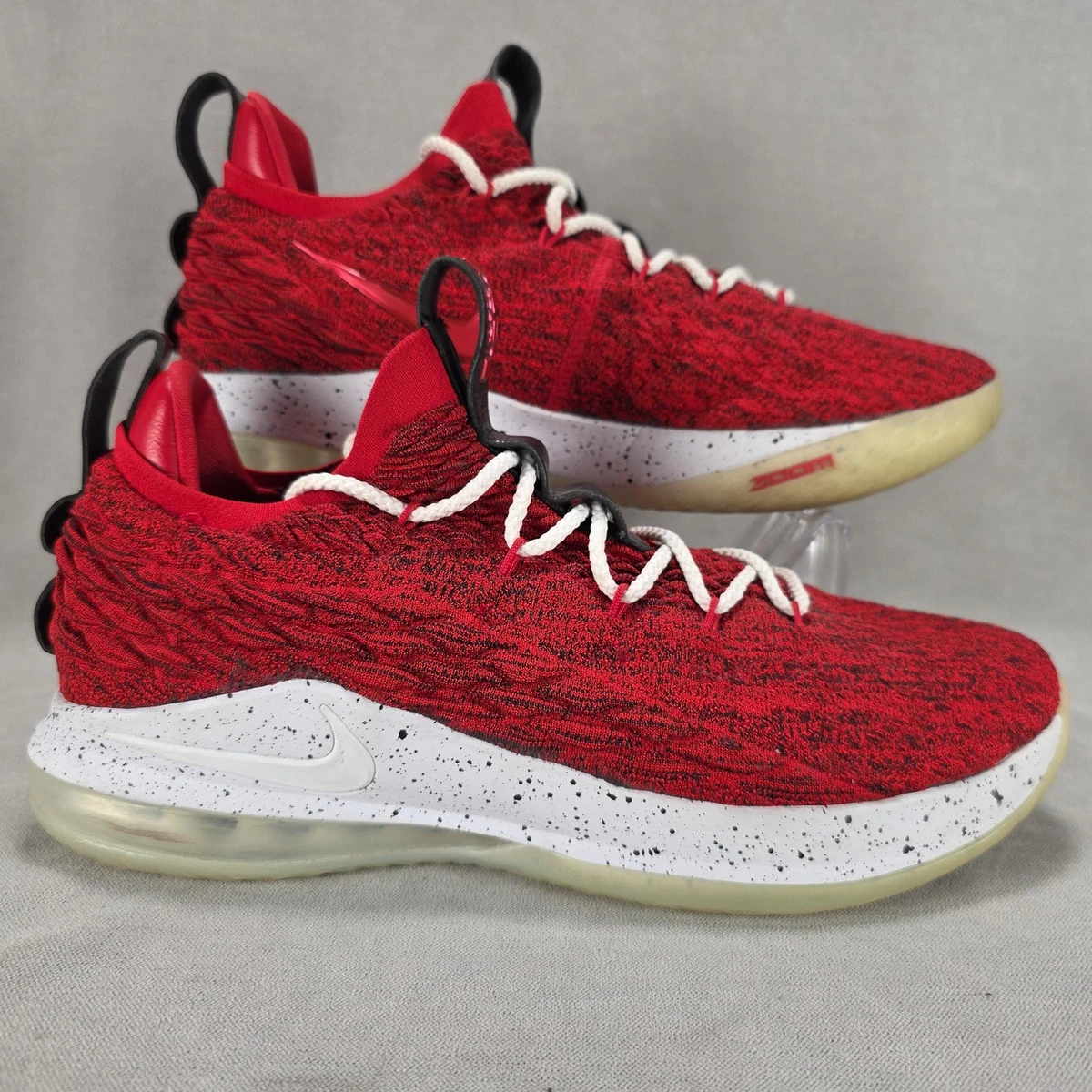 Mike LeBrown XV Basketball Sneakers Mens 9.5 Low‎ University Red Shoes Amazon.com | Nike Mens Lebron 17 Low Titan CD5008 600 - Size  main image 4