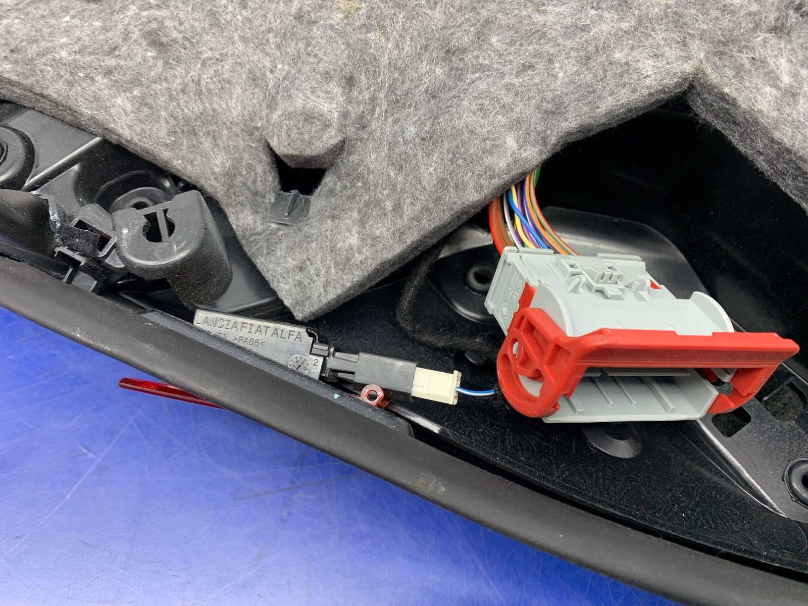 2017 - 2020 MASERATI LEVANTE OEM RIGHT REAR INNER DOOR TRIM PANEL