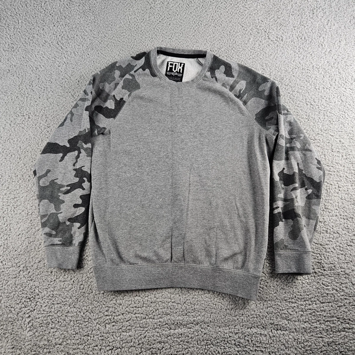 Fox Sweatshirt Mens Size Medium Gray Camo Sleeve Fleece Pullover Slim Fit