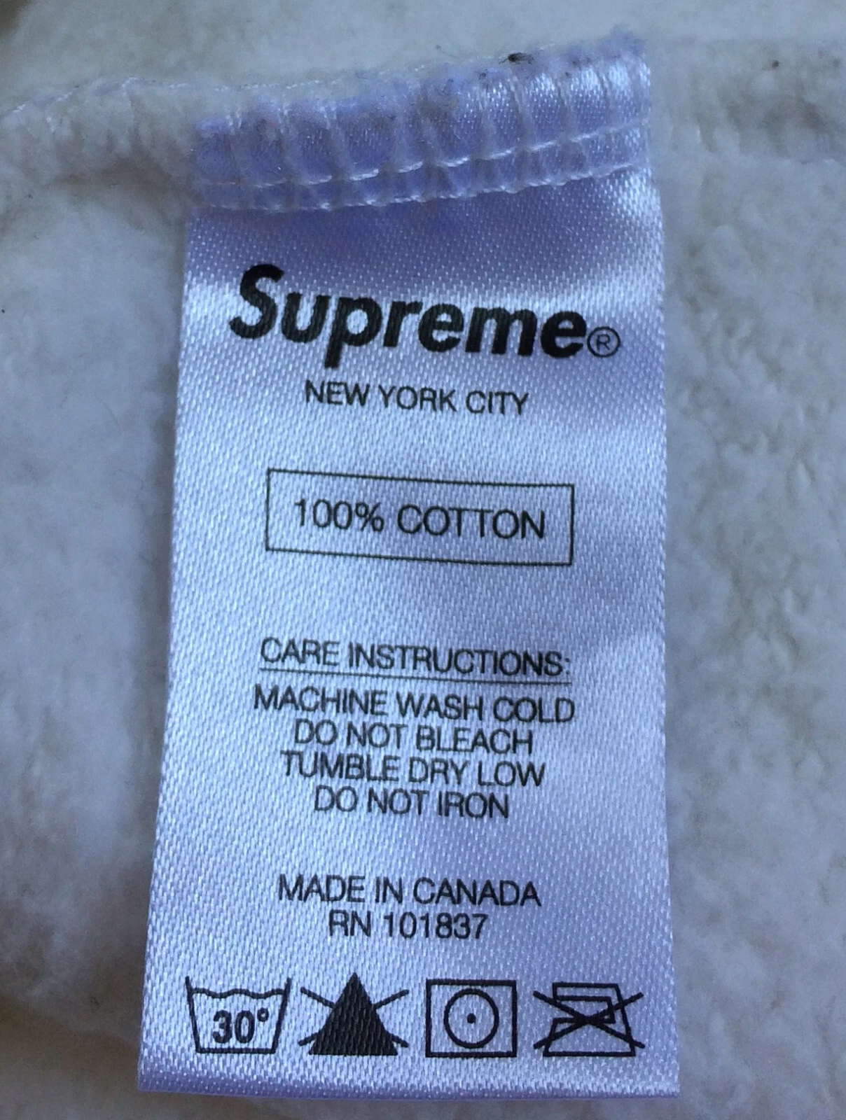 Felpa con cappuccio A I 2015 Supreme x Playboy Bunny taglia large