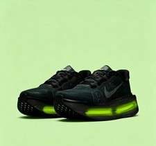 HQ2050-001 Nike Vomero Premium Black Coal Bla...
