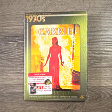 Carrie DVD Decades Collection Horror R Sissy Spacek  CD  16-Page Booklet