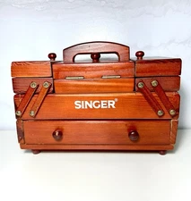 Singer Wooden Sewing Box Organizer Expandable Accordion Style Storage Case 8.25”