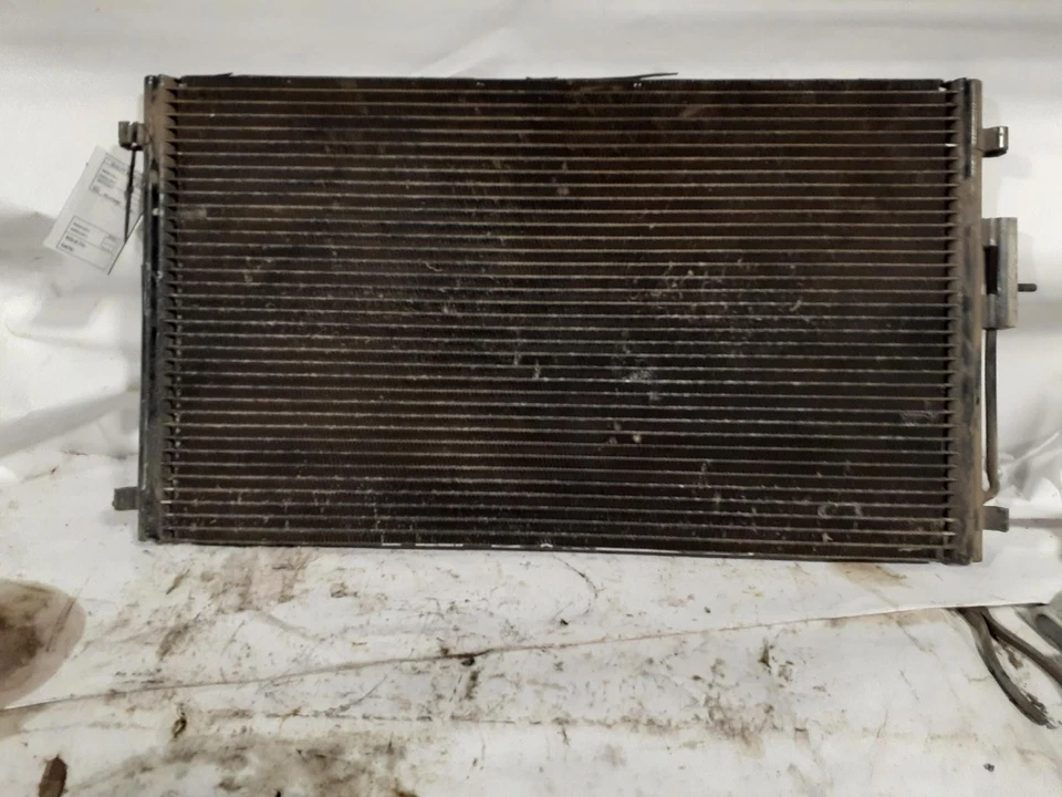 Used A/C Condenser fits: 2001 Dodge Caravan 4 cylinder Grade A - Image 2 of 4