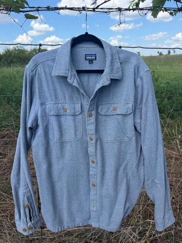 Patagonia Men's Fjord Flannel Shirt- LARGE - LIGHT GRAY --VERY GGOD