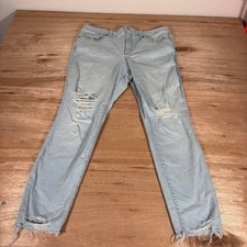 Universal Thread Womens High Rise Skinny Distressed Jeans Light Wash Size 16/33R