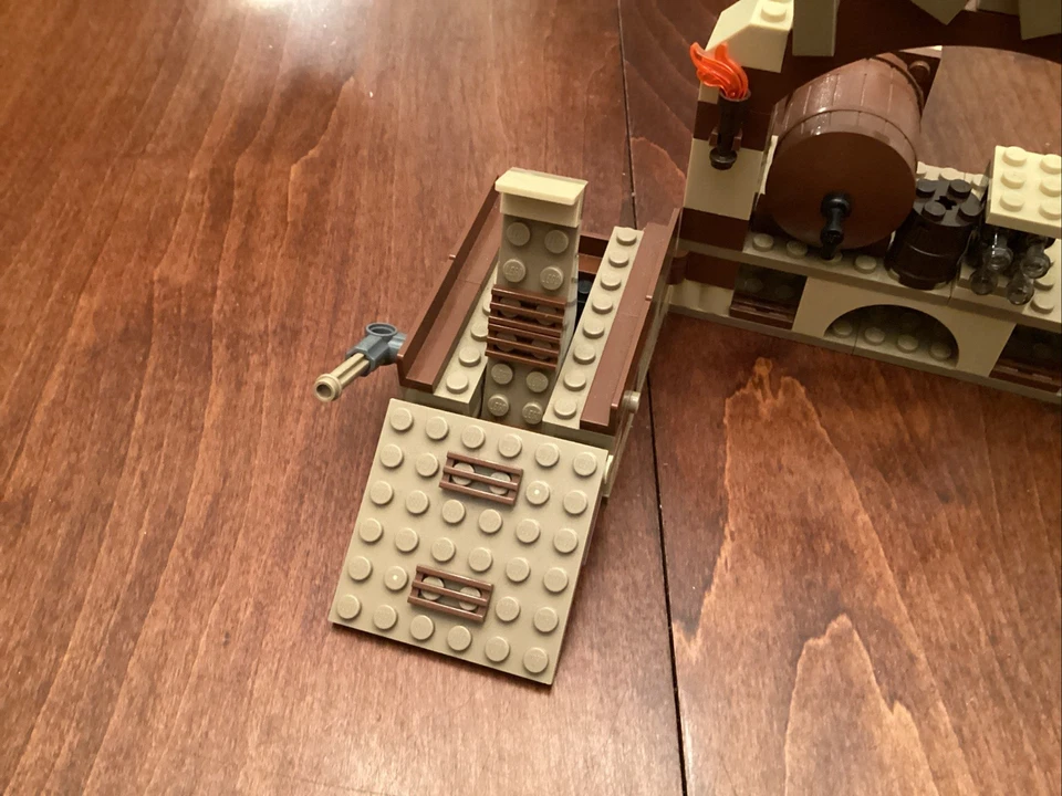 LEGO Barrel Escape (79004) and Dol Gulder Ambush (79011), incomplete, minifigs - Image 4 of 4