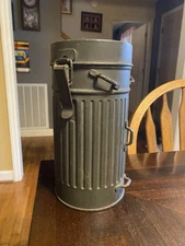 German M1935 Gas Mask Canister Transitional model Short lid RARE