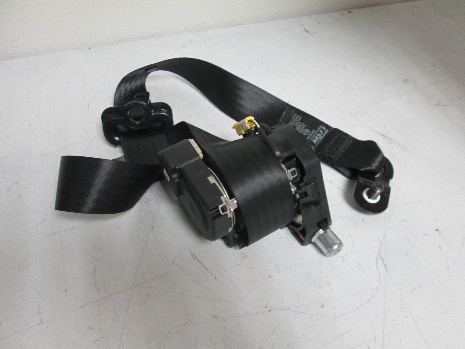 Maserati Ghibli ..RH Front Seat Belt Black...Part# 67307090