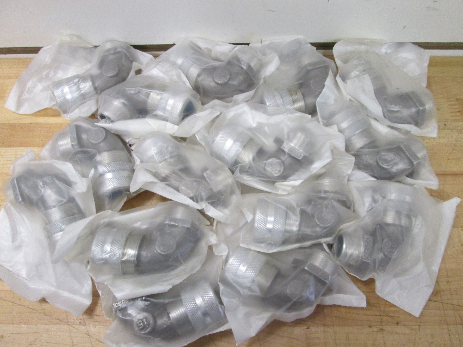 Connettore Antistrappo Per Cavo HUBBELL NHC1035 3/4" (misura .375-.500), Nuovo