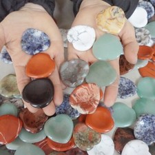 30Pcs Natural Quartz Crystal Jasper Love Heart Diverse Worry Stone Healing AAA